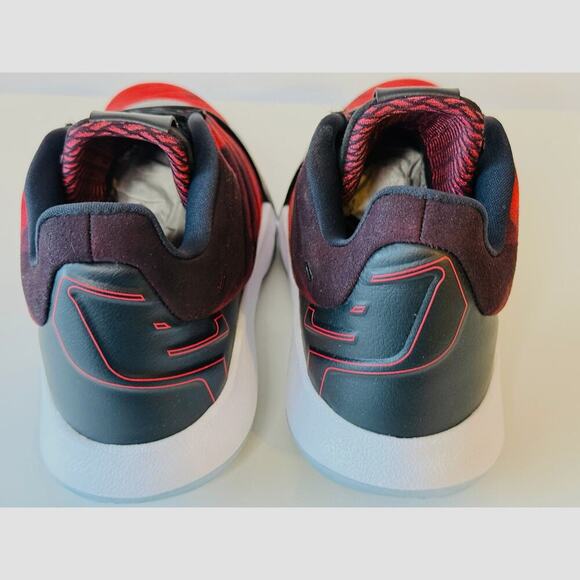 JORDAN CP3XI Rocket Fuel Red and Black 2018 NEW OG ALL Size 9.5 - Picture 7 of 7